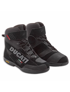 stivali-moto-bassi-tecnici-