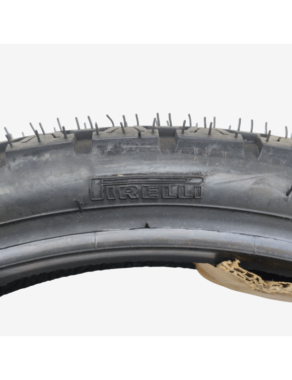 Tubeless Tyre for Motorcycles and Scooters 14"/16" - Pirelli 80/80 -16 45J TL - 2588000